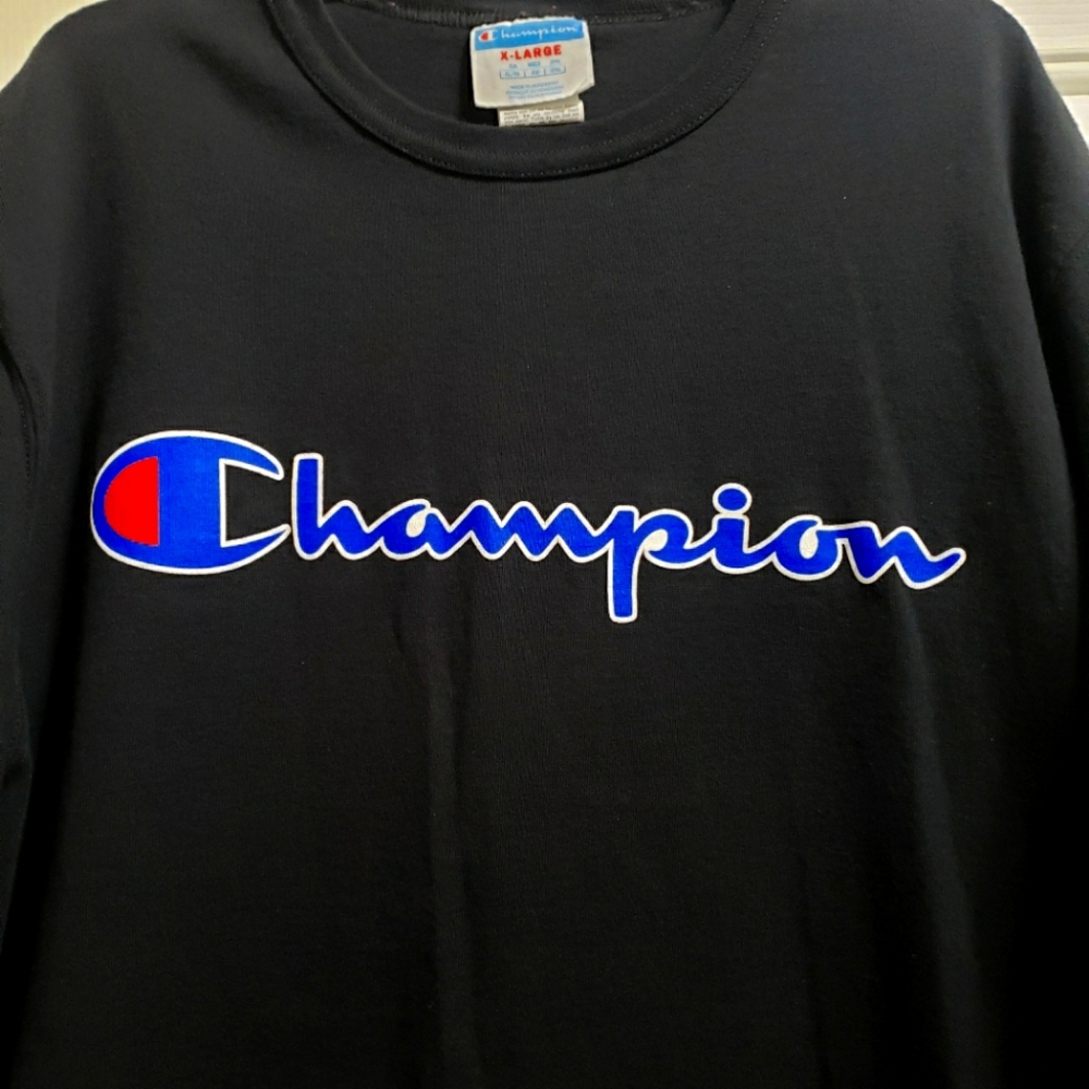 Champion t-shirt